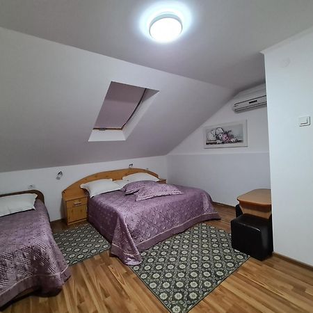 Hotel Casa Bianca Două Mai Zewnętrze zdjęcie